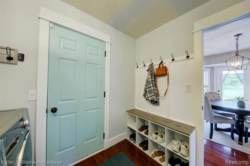47694 EDINBURGH Drive, Plymouth, MI 48170 — Photo 30