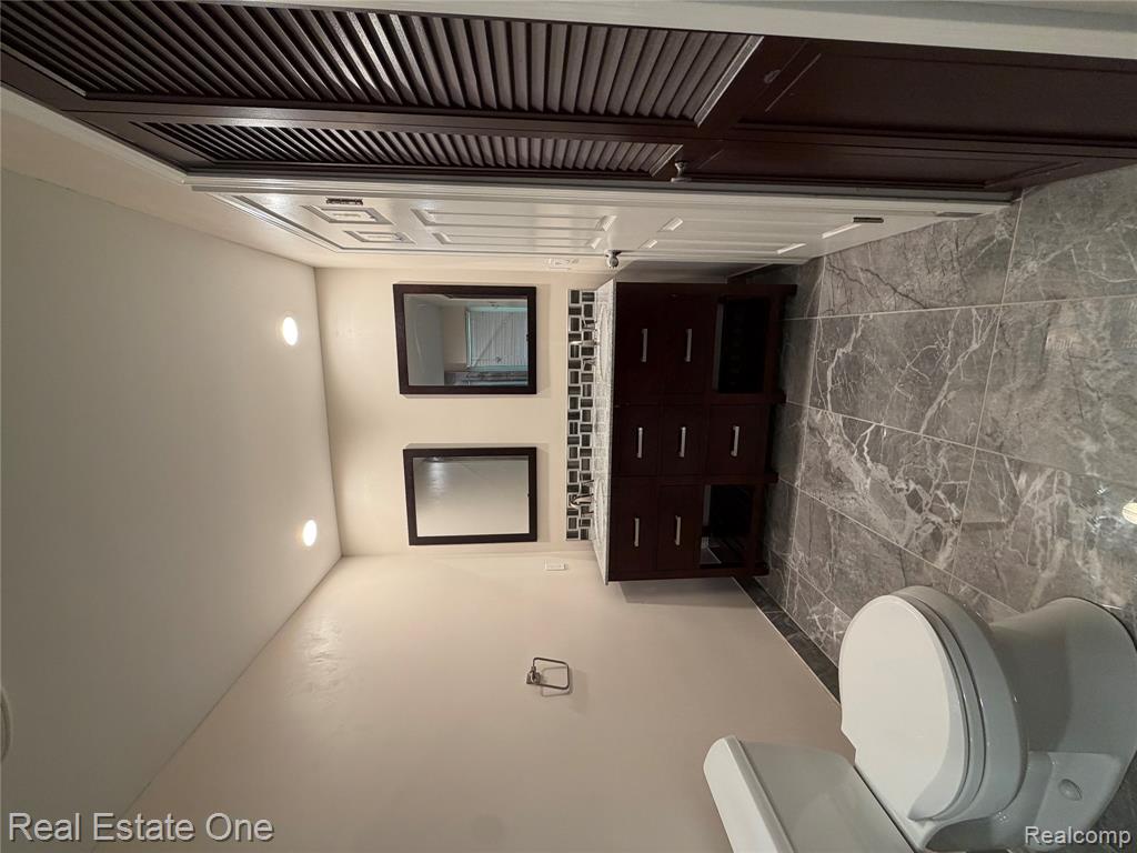 46310 Lafonde Court, Plymouth, MI 48170 — Photo 34