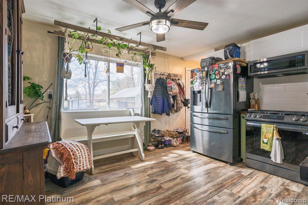7285 MASON Road, Fowlerville, MI 48836 — Photo 18