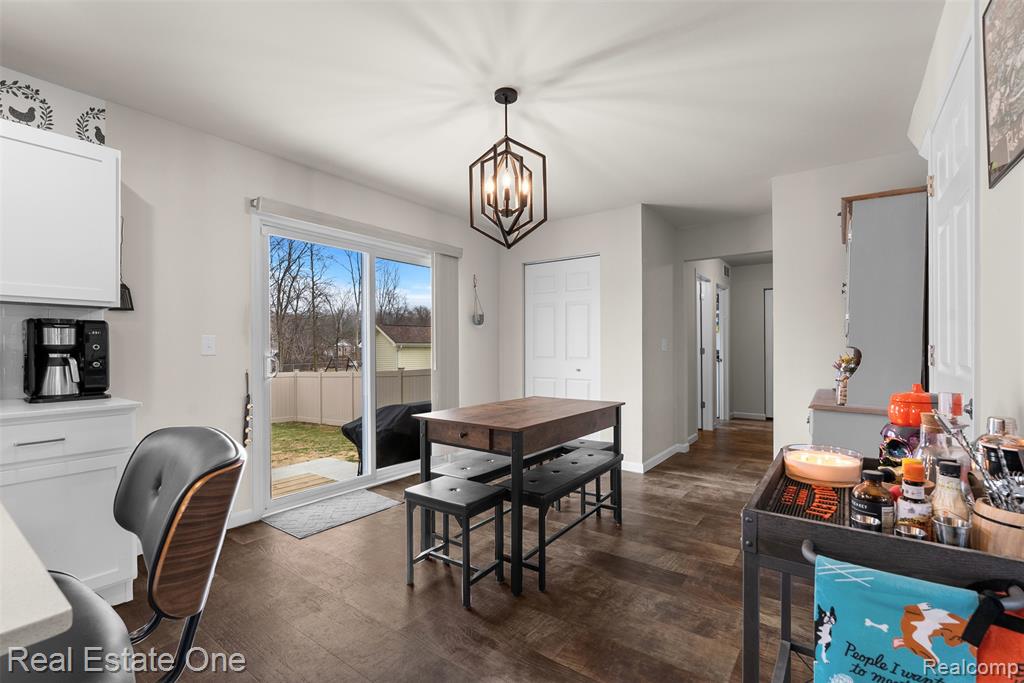 2273 Apple Tree Drive, Burton, MI 48519 — Photo 11