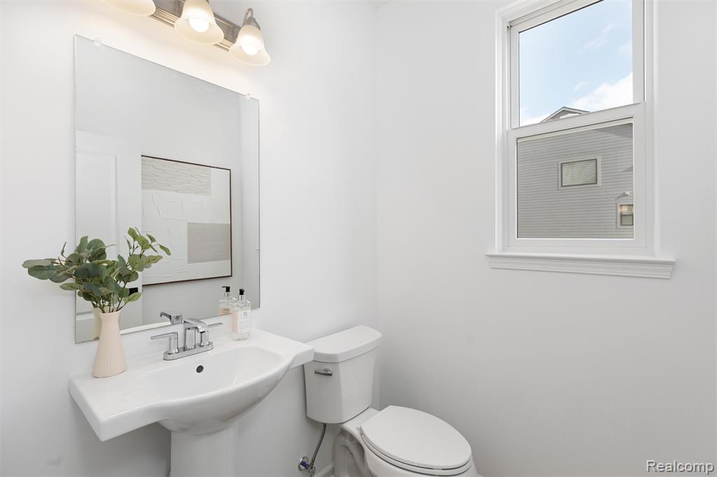 50284 Hedgewood Drive, Canton, MI 48187 — Photo 8