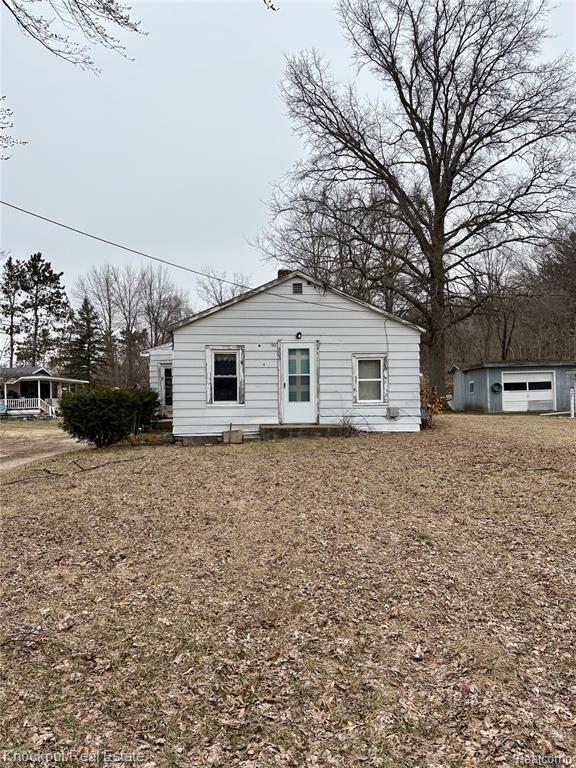 203 E North Street, St. Charles, MI 48655 — Photo 19