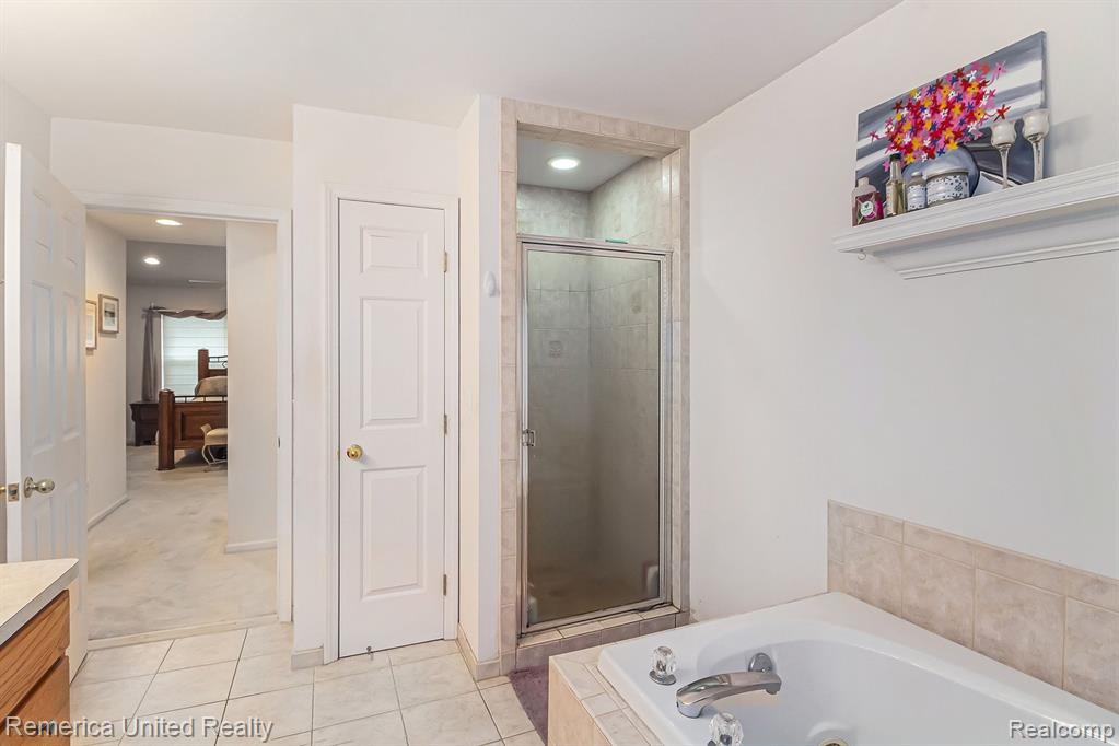 1390 COURTNEY, Hartland, MI 48353 — Photo 16