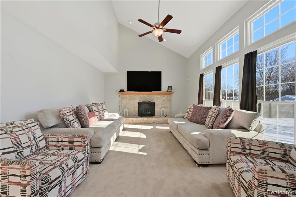 44569 GREENBRIAR Court, Belleville, MI 48111 — Photo 19