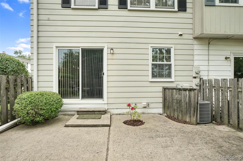 19931 Schoolhouse Court, Northville, MI 48167 — Photo 55