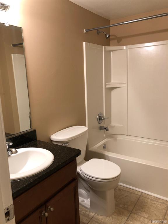 4031 HEATHERWOOD, Warren, MI 48092 — Photo 15