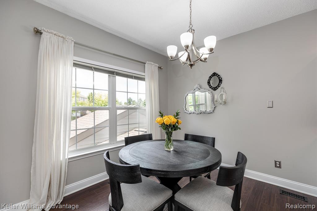49573 DONOVAN Boulevard, Plymouth, MI 48170 — Photo 12