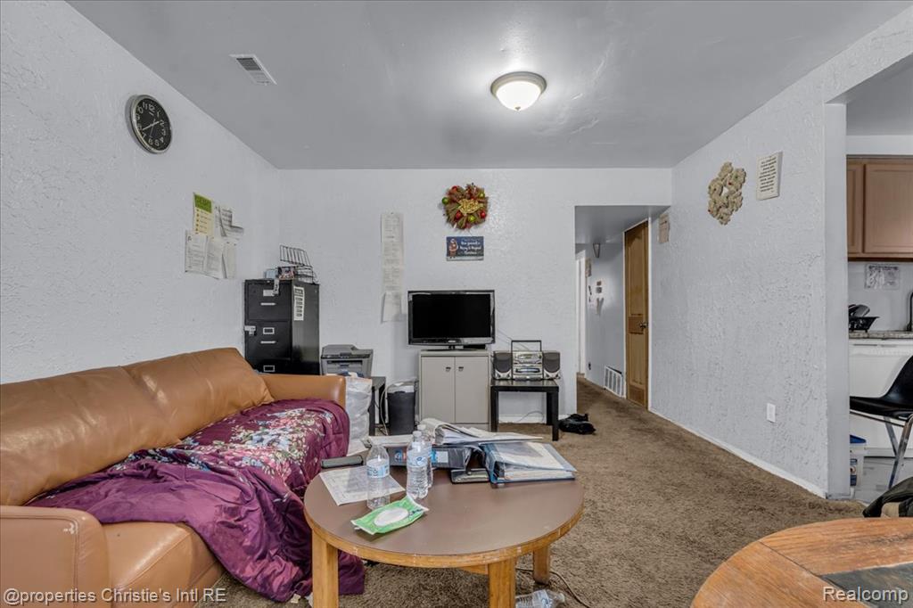 12900 Stahelin Avenue, Detroit, MI 48223 — Photo 4