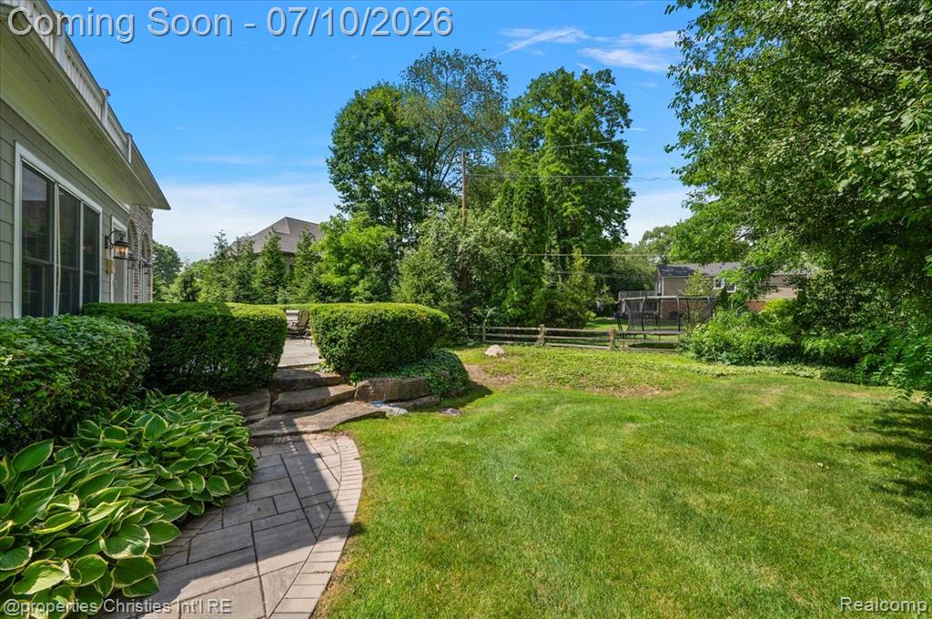 937 Mitchell Court, Bloomfield Hills, MI 48304 — Photo 47