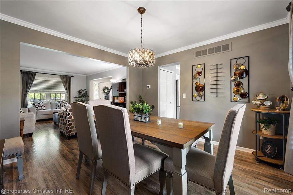 42683 Wimbleton Way, Novi, MI — Photo 10