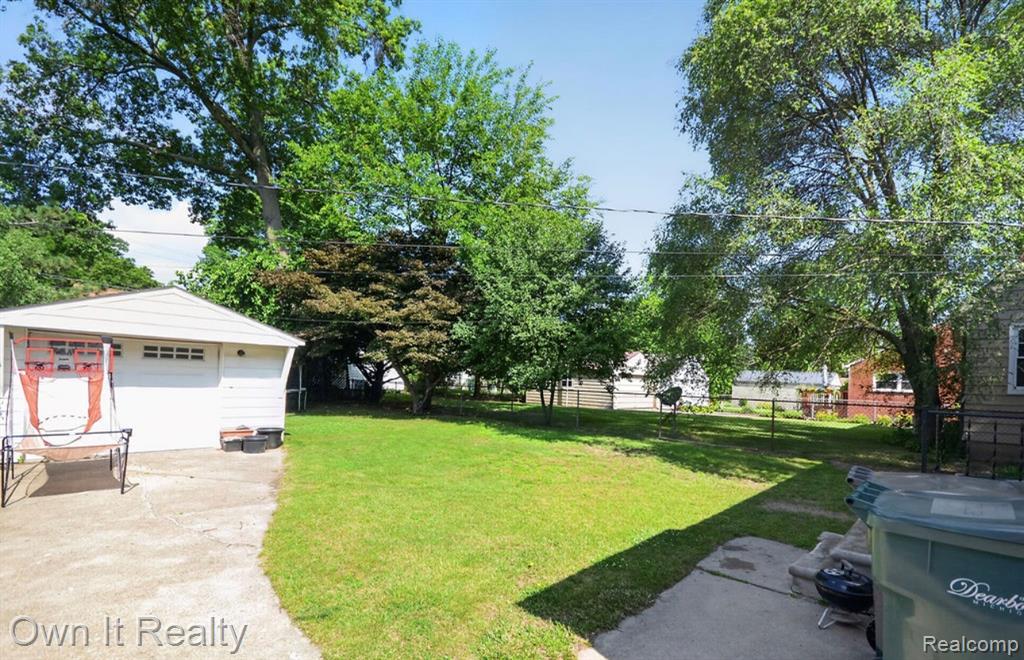631 Nightingale Street, Dearborn, MI 48128 — Photo 13