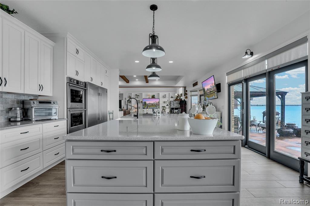 130 Whites Court, Houghton Lake, MI, 48629