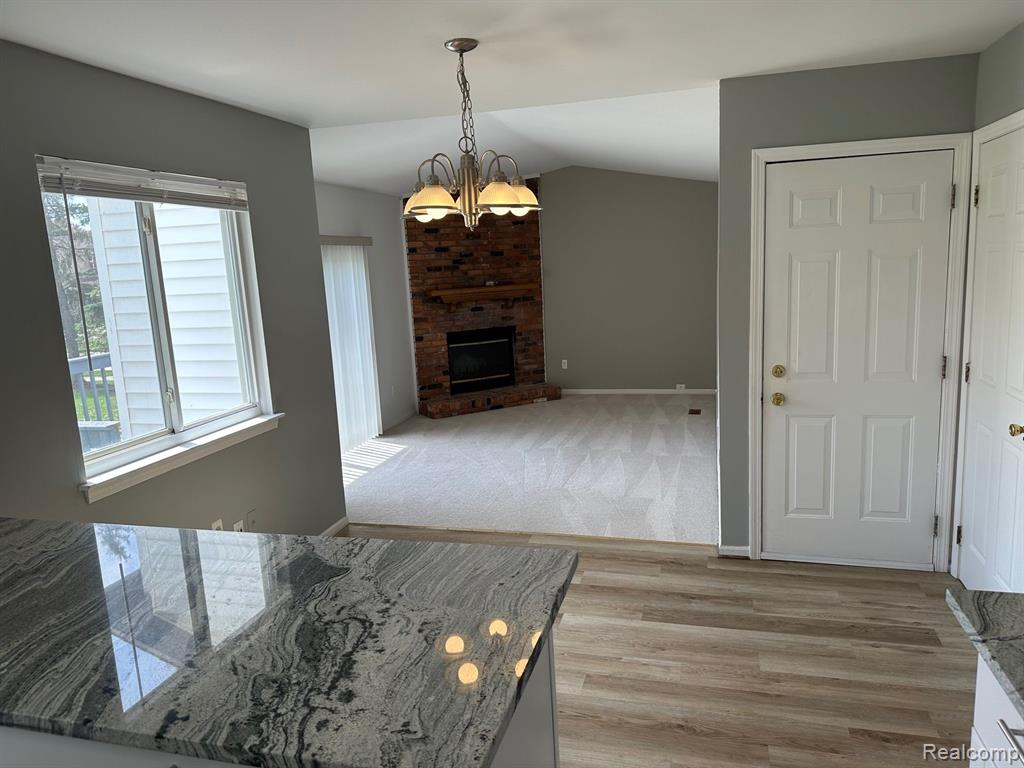 45851 CIDER MILL Road, Novi, MI — Photo 9