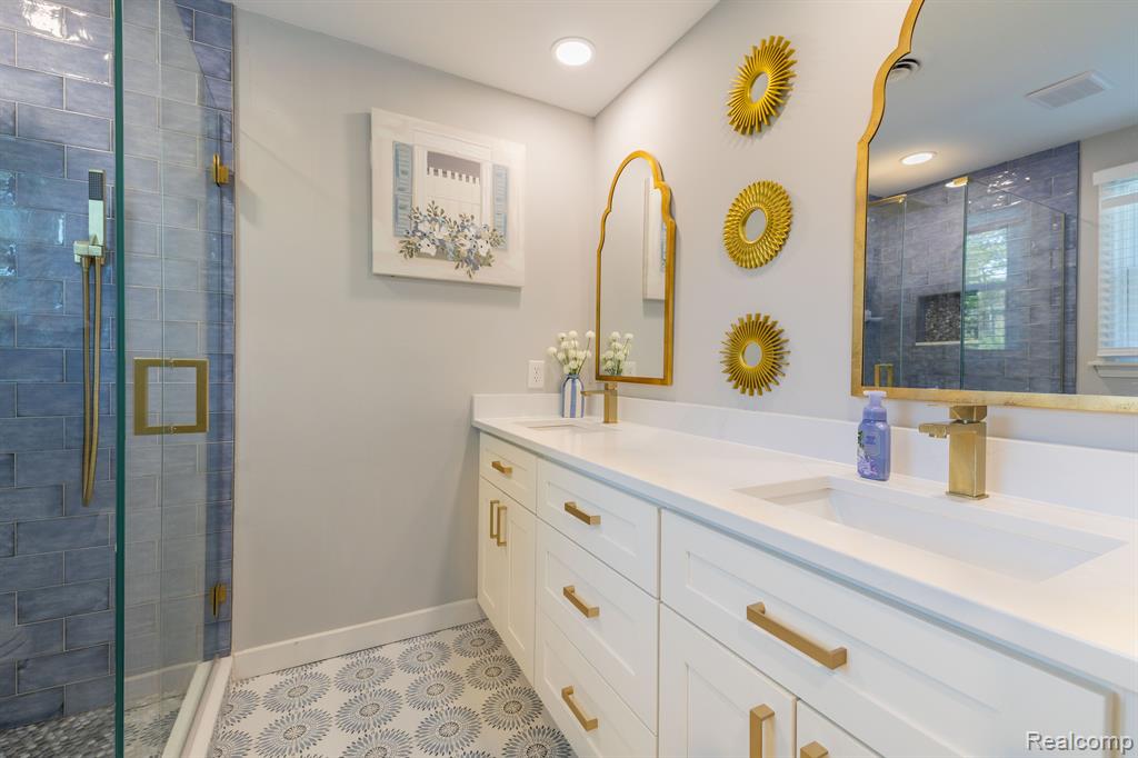 46682 Danbridge Court, Plymouth, MI 48170 — Photo 27