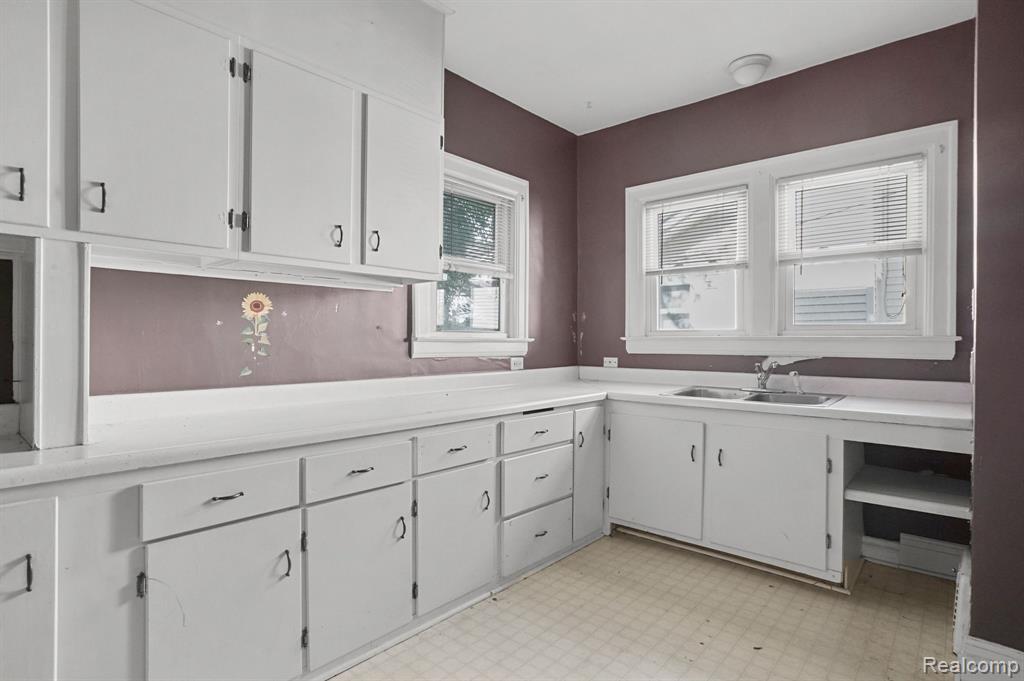 95 AHRENS Street, Mount Clemens, MI 48043 — Photo 11