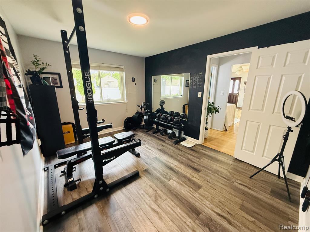 992 KEY WEST Drive, Clawson, MI — Photo 16