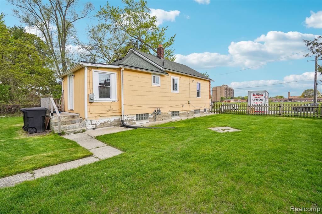 17380 Oakfield Street, Detroit, MI 48235 — Photo 8