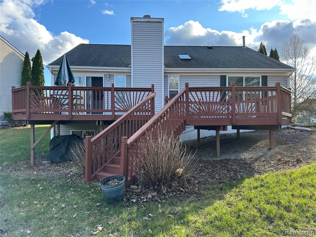 357 Victorian Court, Belleville, MI 48111 — Photo 2