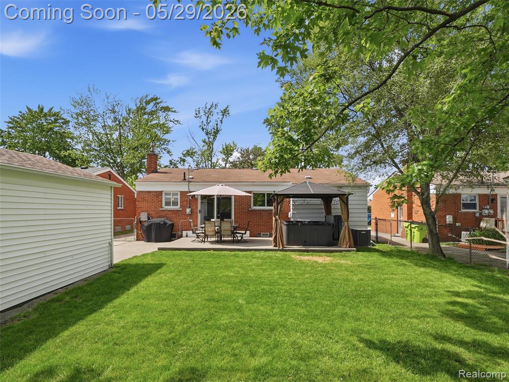 30728 Whittier Avenue, Madison Heights, MI 48071 — Photo 26