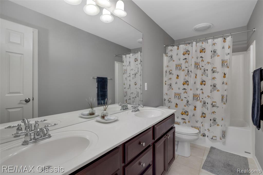 45273 Jacob Drive, Novi, MI — Photo 35