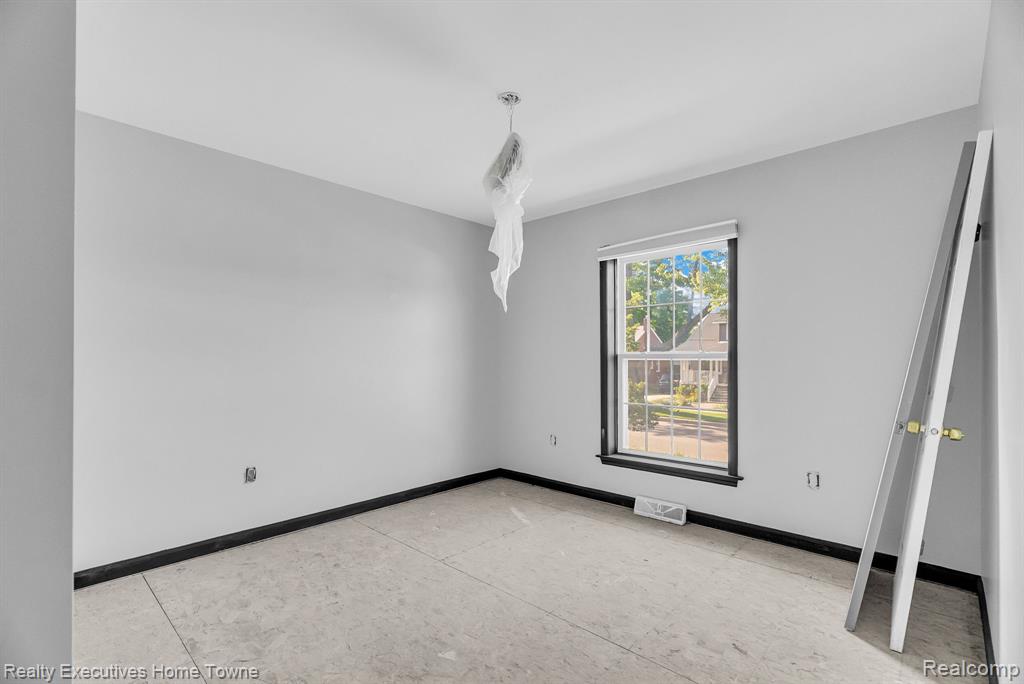 415 Hilton Road, Ferndale, MI 48220 — Photo 59