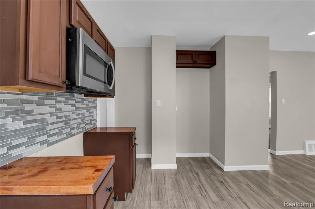 8135 E Hildale Street, Detroit, MI 48234 — Photo 11