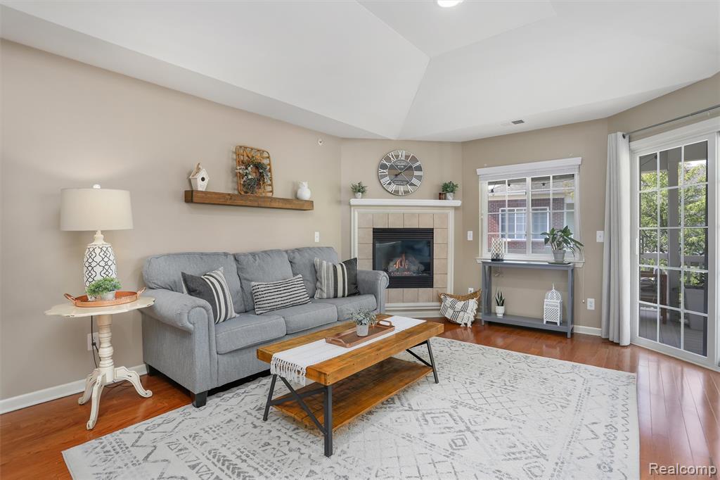 6725 Boulder Pointe Drive, Washington, MI — Photo 4