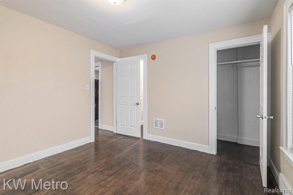5025 Somerset Avenue, Detroit, MI 48224 — Photo 24