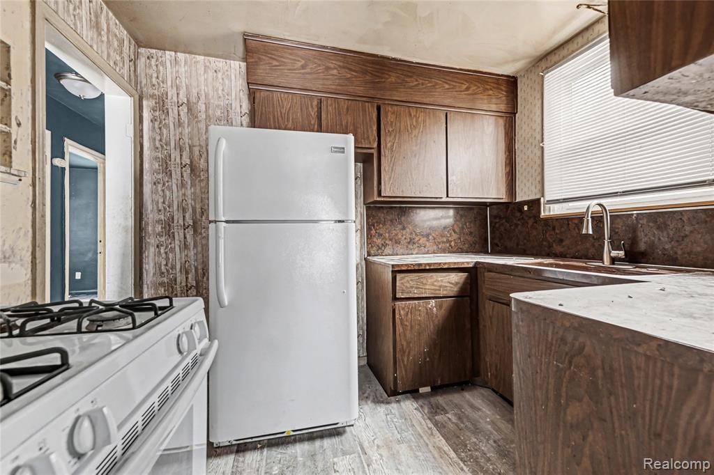 11960 Rossiter Street, Detroit, MI 48224 — Photo 9