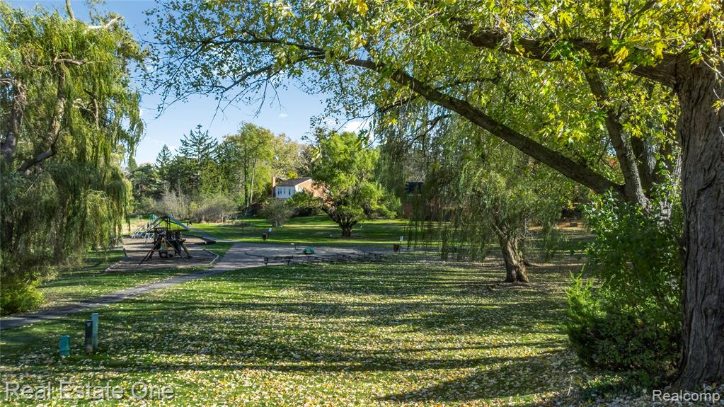 4163 Old Dominion Drive, West Bloomfield, MI 48323 — Photo 64