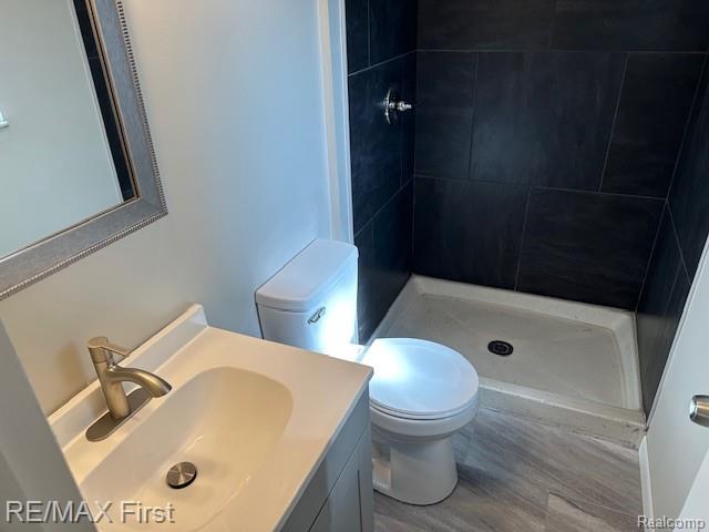 4653 Lucerne Drive, Sterling Heights, MI 48310 — Photo 17