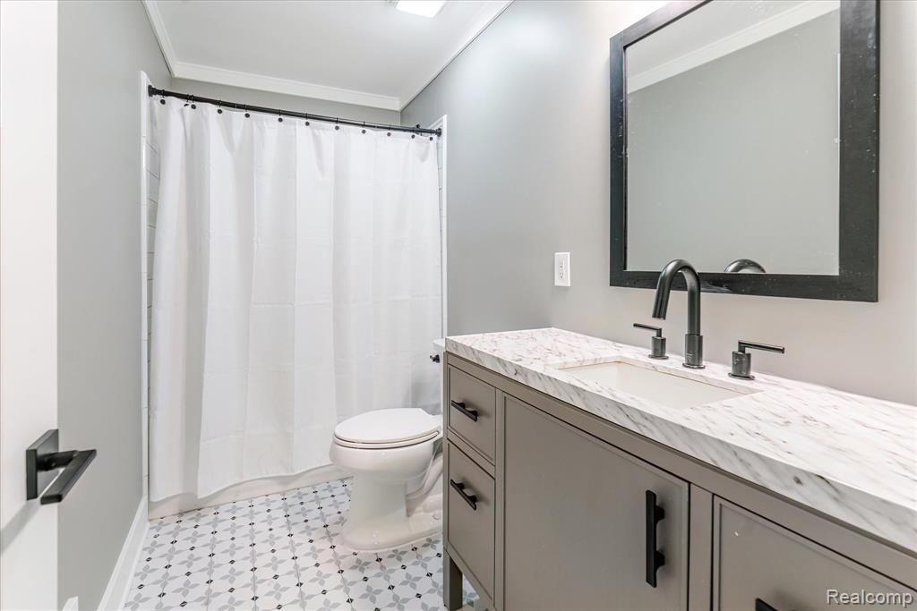 4072 Mill Lake Road, Lake Orion, MI — Photo 18