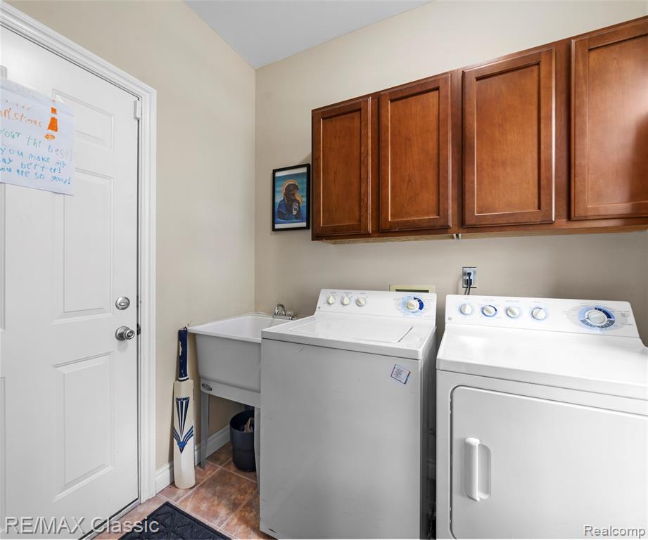 45623 N Stonewood Road, Canton, MI 48187 — Photo 51