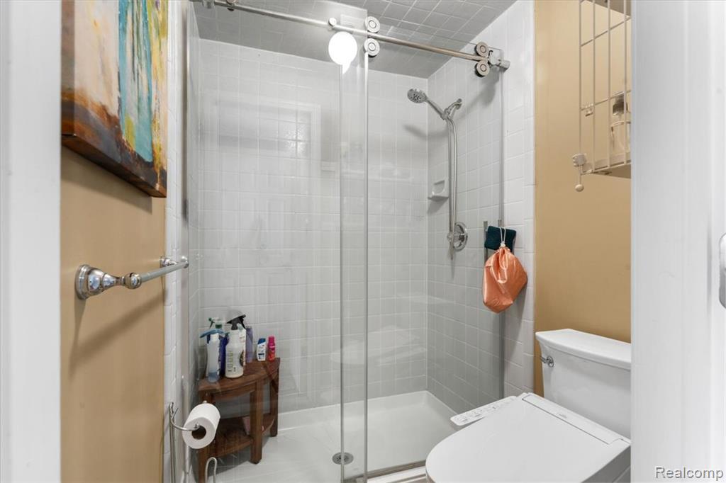 21301 E Glen Haven Circle, Northville, MI, 48167