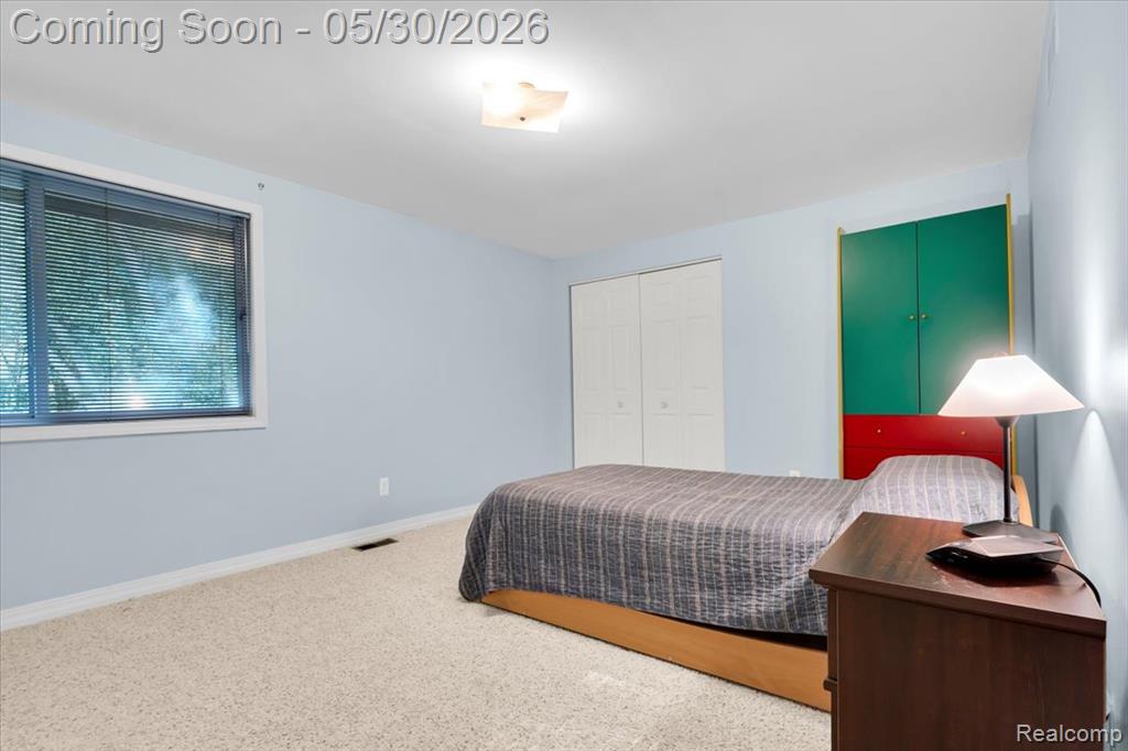 29100 Creek Bend Drive, Farmington, MI 48331 — Photo 25