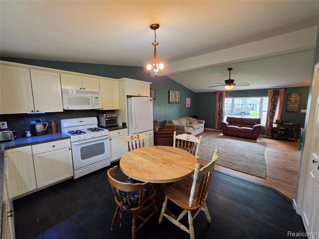 729 Fitzner Drive, Davison, MI 48423 — Photo 4