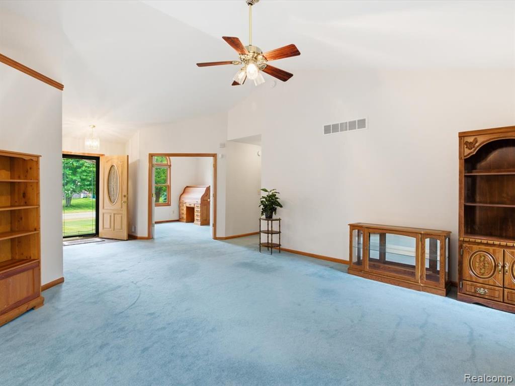 4305 Juniper Lane, Port Huron, MI 48060 — Photo 8