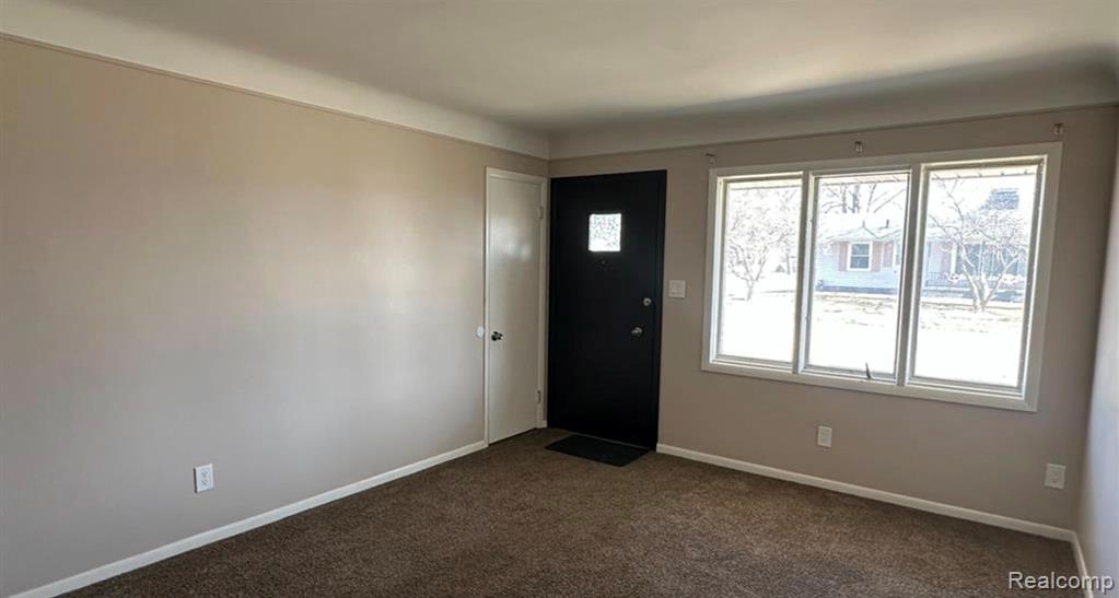 27099 Demrick Street, Roseville, MI 48066 — Photo 17