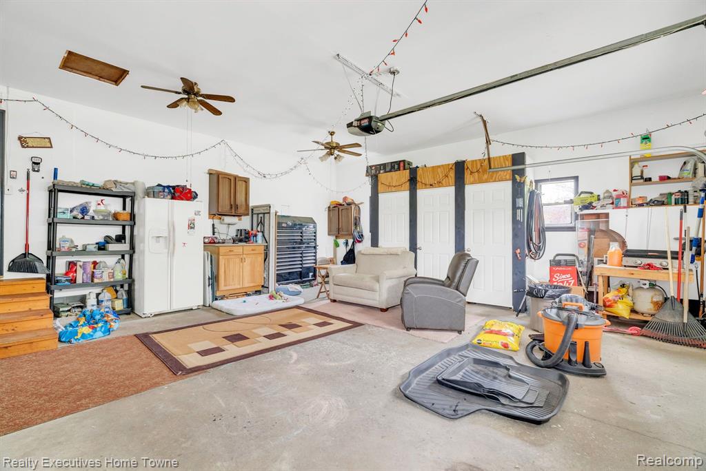 5011 STATE Road, Fort Gratiot, MI 48059 — Photo 36