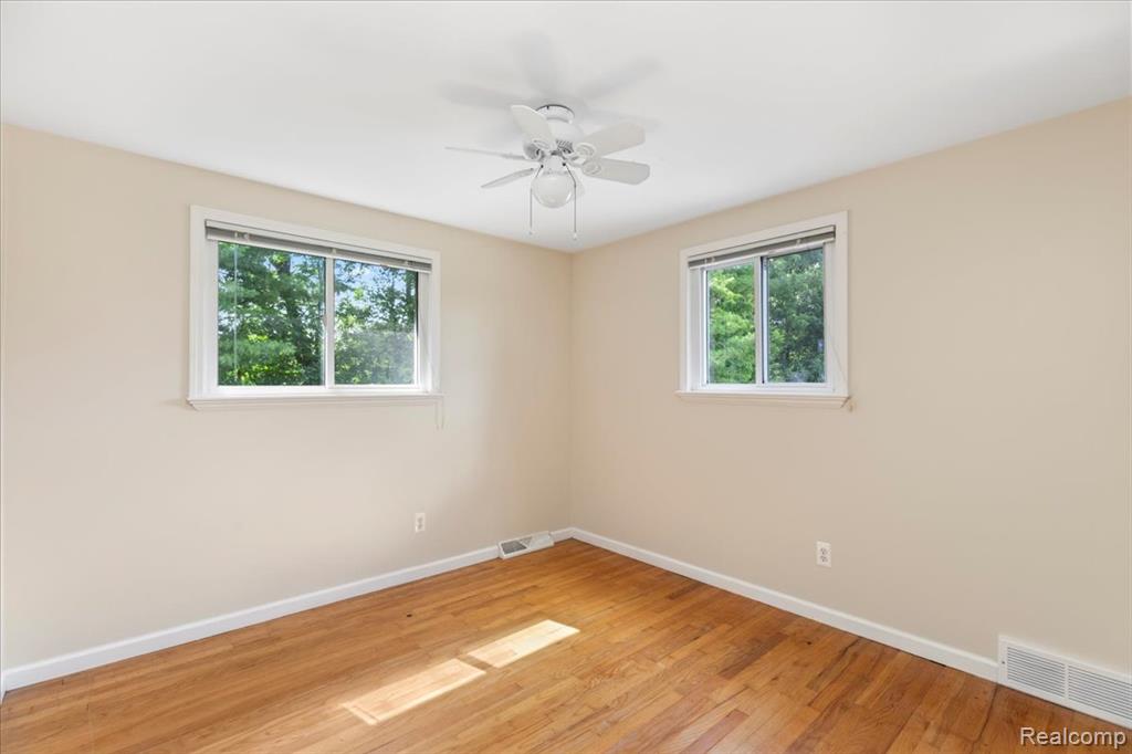 5848 Honert Road, Ortonville, MI 48462 — Photo 25