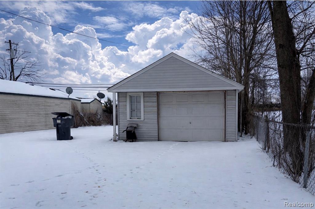 5251 Neff Avenue, Detroit, MI 48224 — Photo 2