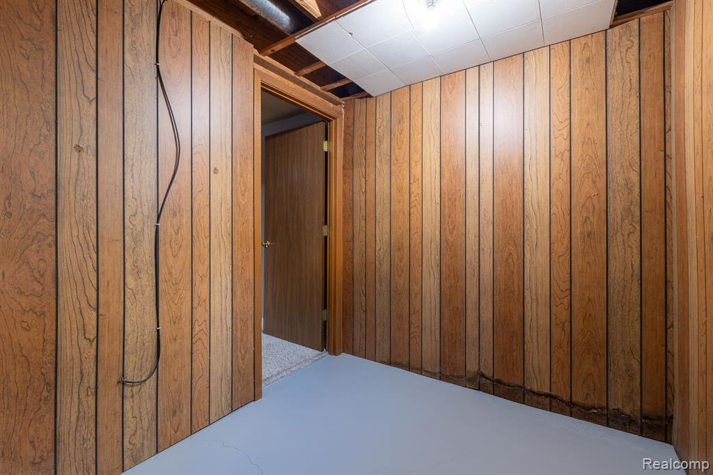 400 CLARENDON Street, Ann Arbor, MI 48103 — Photo 25