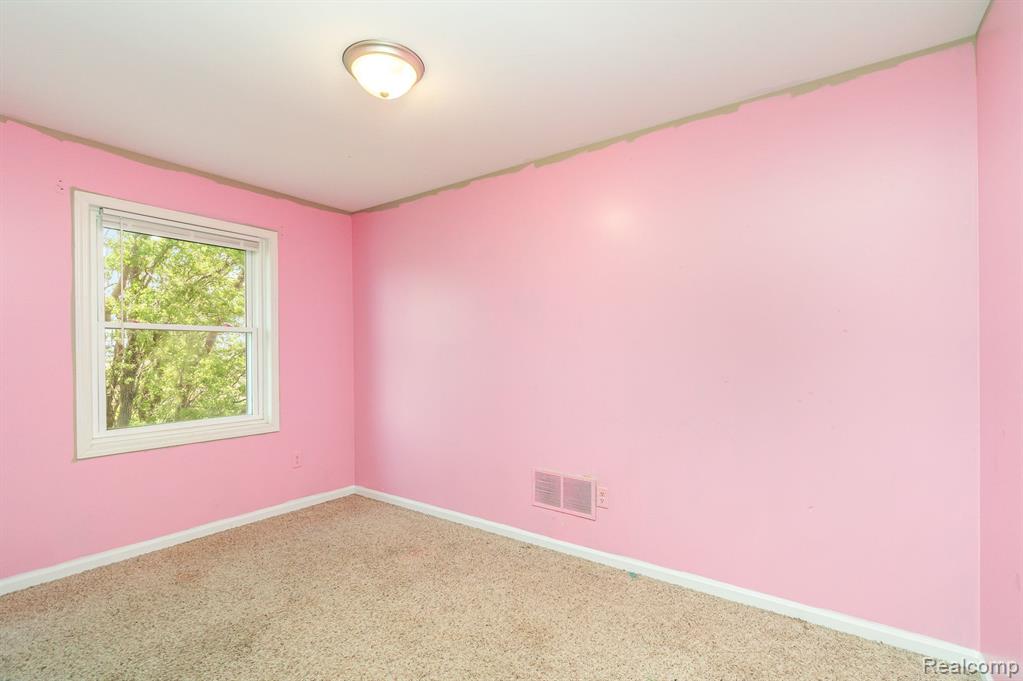 11326 MCKEIGHAN Road, St. Charles, MI 48655 — Photo 27