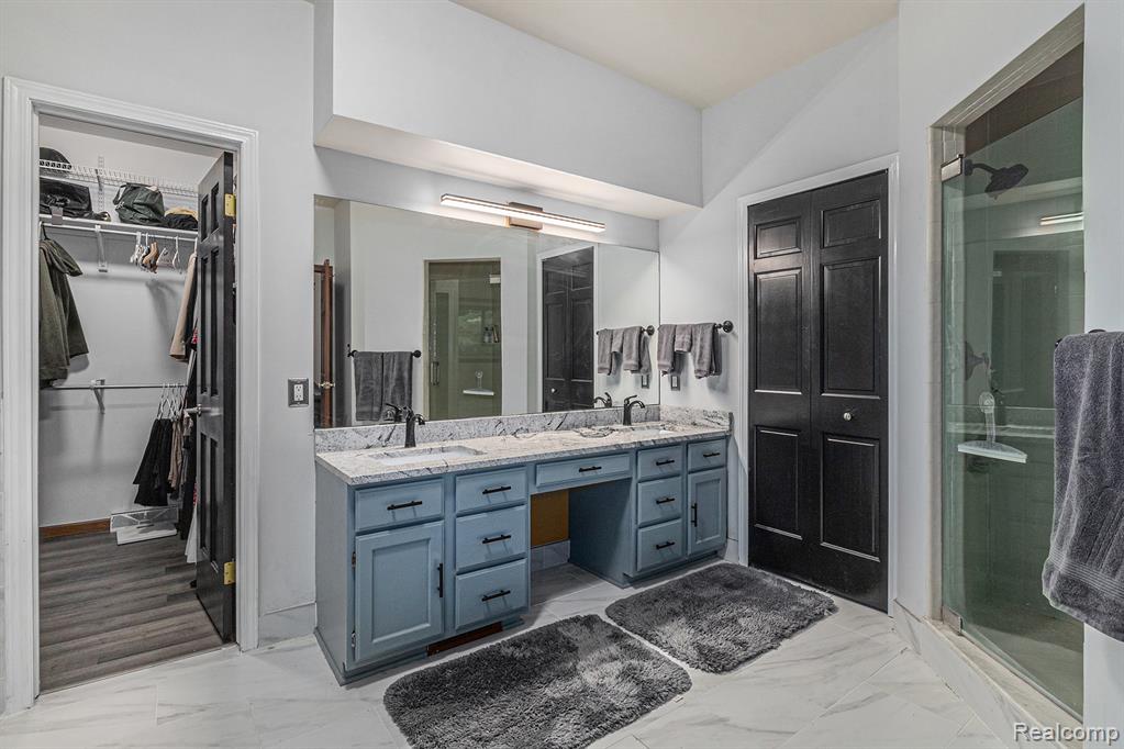 5895 Meadows Drive, Clarkston, MI 48348 — Photo 26