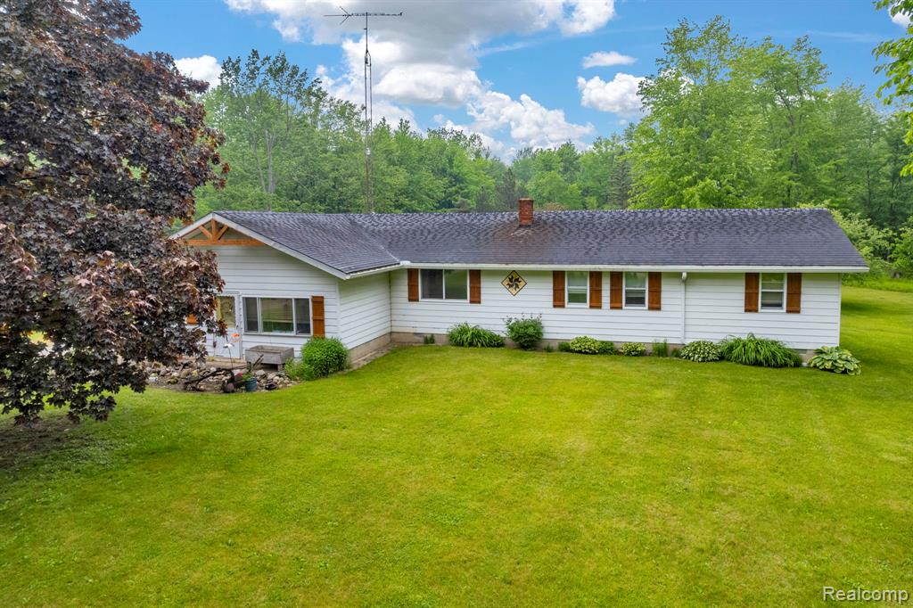 5405 Walker Road, MI 48419 — Photo 3