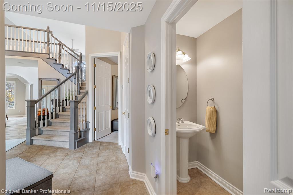 6434 Enclave Drive, Clarkston, MI 48348 — Photo 33