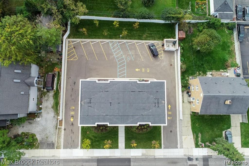 4227 W 14 Mile Road, Royal Oak, MI 48073 — Photo 28