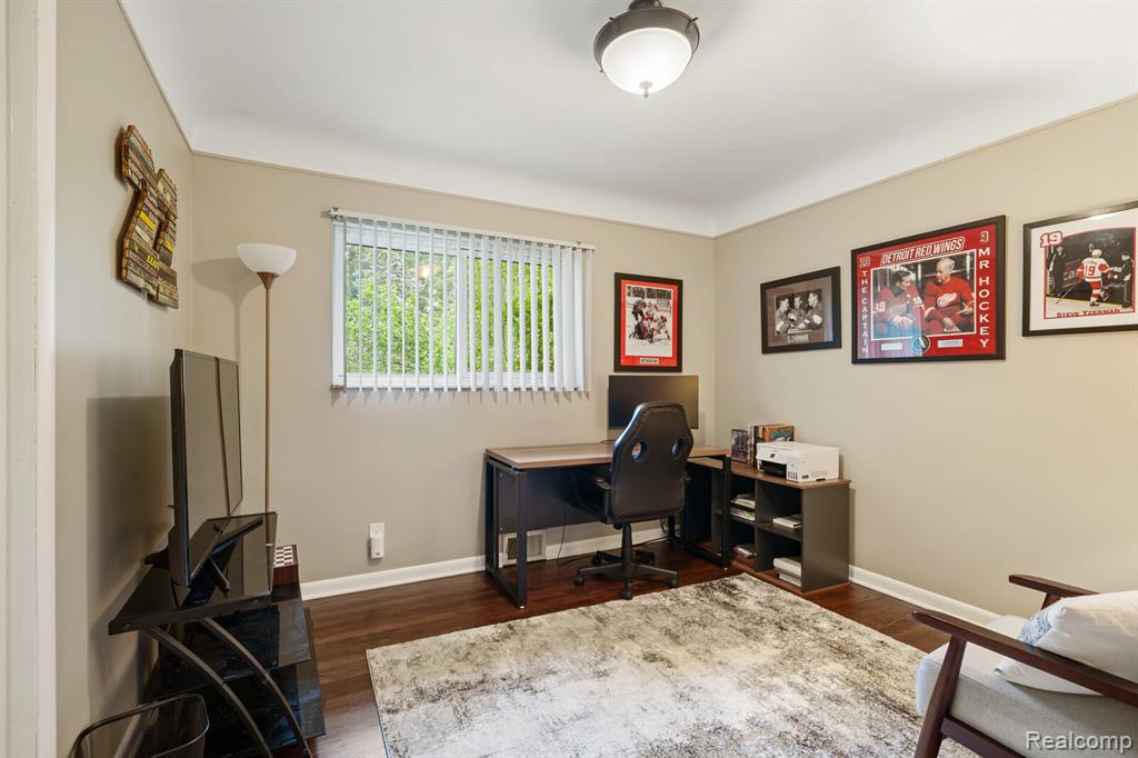 6255 Candler Drive, Shelby Twp, MI 48316 — Photo 18