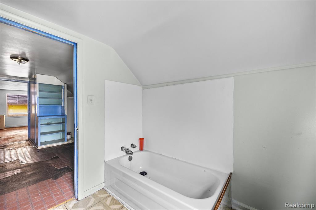 9549 Rutland Street, Detroit, MI 48227 — Photo 25