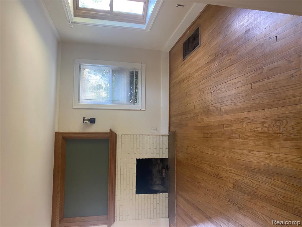 65 Chippewa Road, Pontiac, MI 48341 — Photo 3